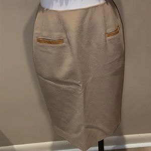 Ann Taylor 100% wool camel color skirt